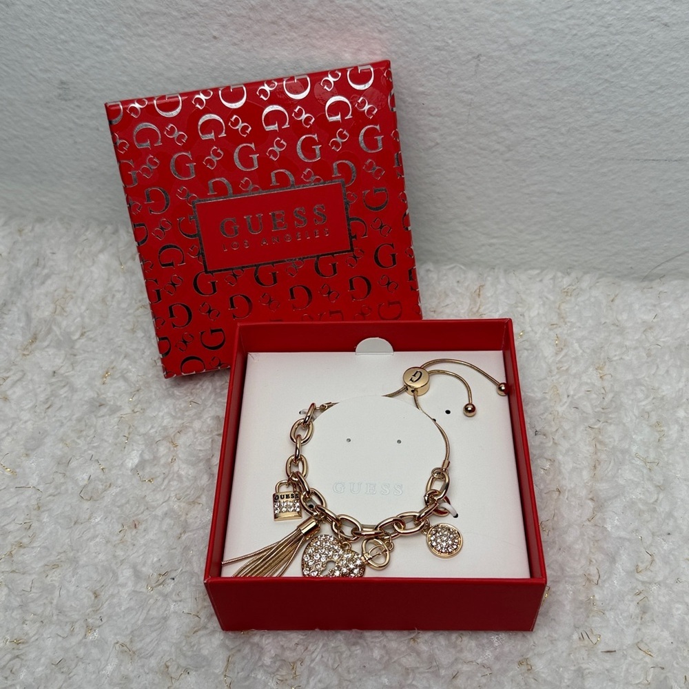 GUESS bracelet heart charm‎ new no tag